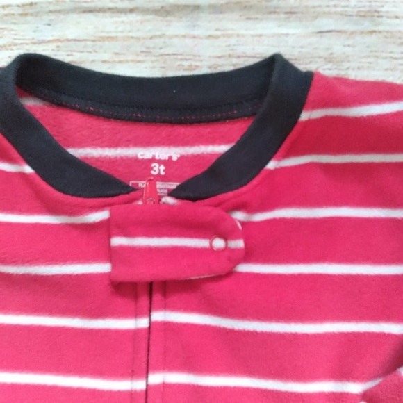 Carter's footed fleece zip up pajamas size 3T - Picture 3 of 3